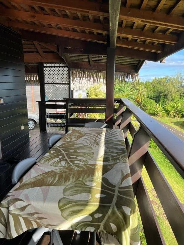 Tehuarupe Surf Studios Haapiti Exteriör bild