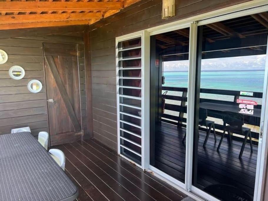 Tehuarupe Surf Studios Haapiti Exteriör bild