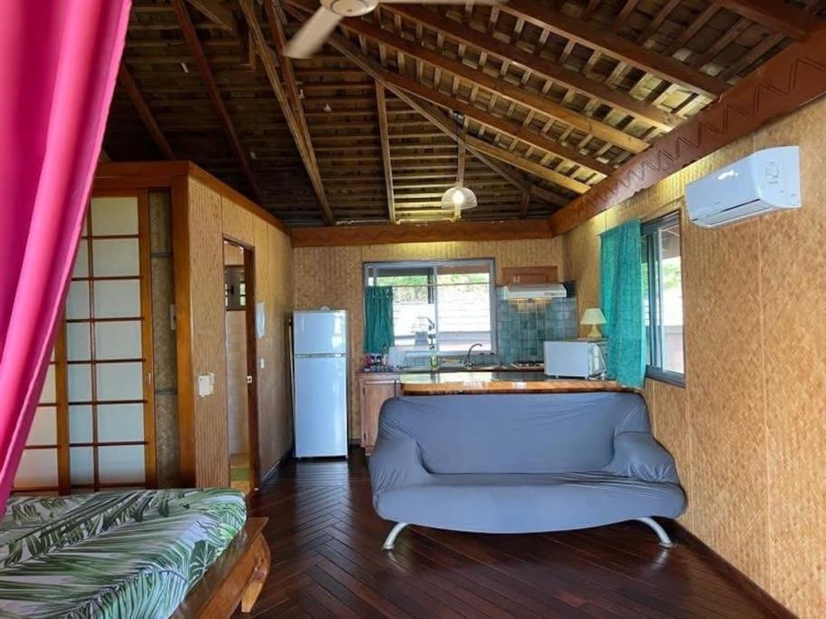 Tehuarupe Surf Studios Haapiti Exteriör bild