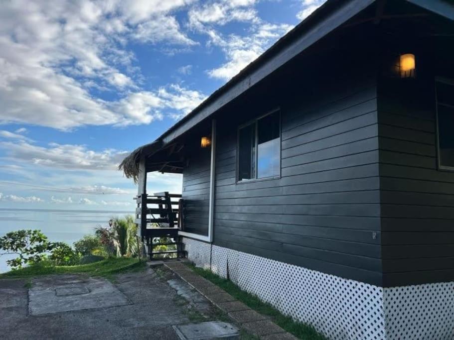 Tehuarupe Surf Studios Haapiti Exteriör bild